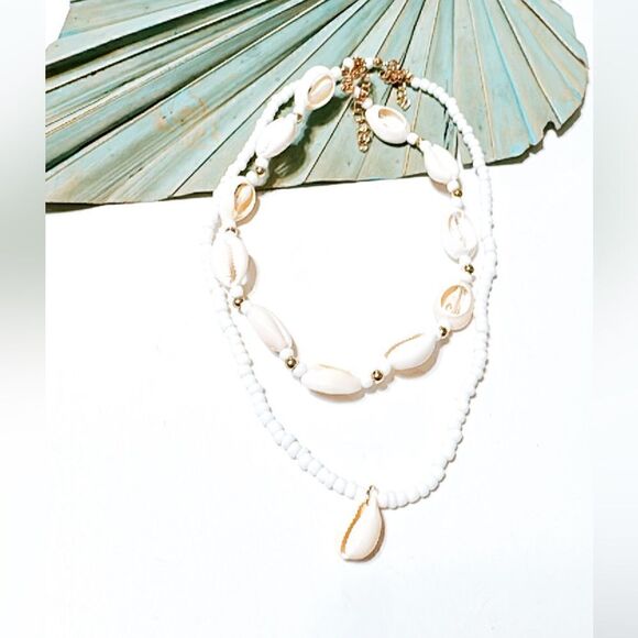 Free People Jewelry - Beaded  boho necklace  S670